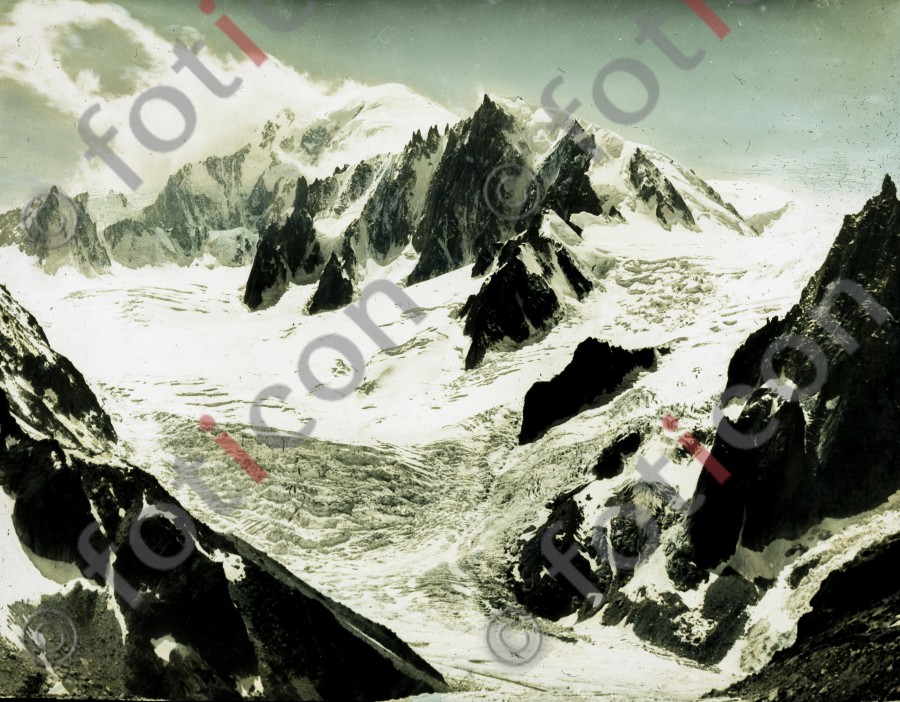 Blick von der Pierre Pointue auf Bossons-Gletscher, Mont Blanc, Dôme du Goûter ; View from the Pierre Pointue on Bossons glacier, Mont Blanc, Dôme du Goûter (simon-73-040.jpg)